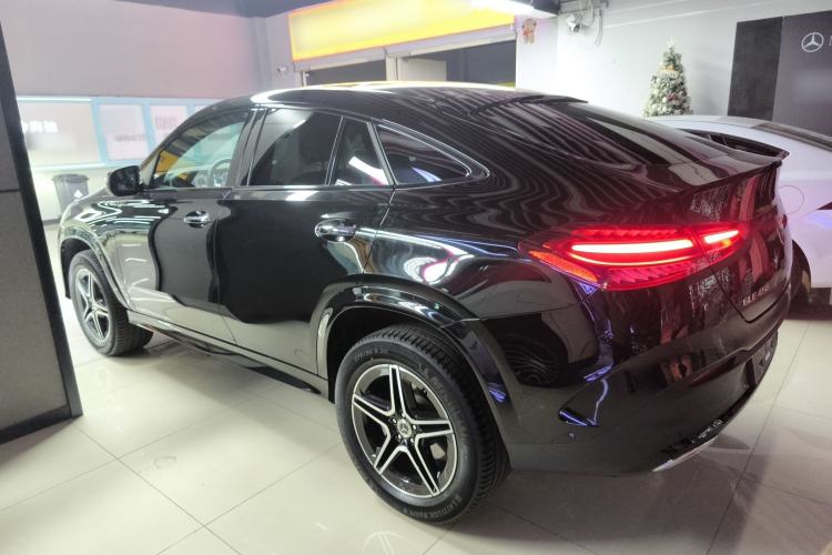 Used Mercedes-Benz GLE Coupe 2024 GLE 450 4MATIC Coupe SUV Fashion Model Exterior 3
