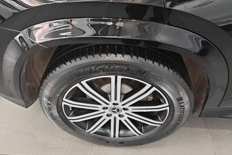 Used Mercedes-Benz GLE Coupe 2024 GLE 350 4MATIC Coupe SUV Luxury Model Exterior 5