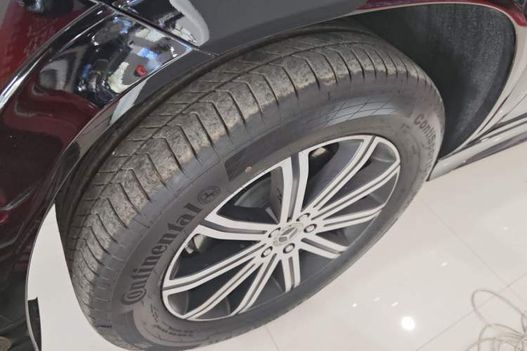 Used Mercedes-Benz GLE Coupe 2024 GLE 350 4MATIC Coupe SUV Luxury Model Exterior 7