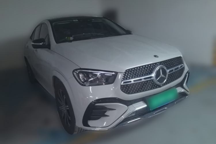 Used Mercedes-Benz GLE Coupe 2024 GLE 350 4MATIC Coupe SUV Fashion Model Front Right 45 Deg