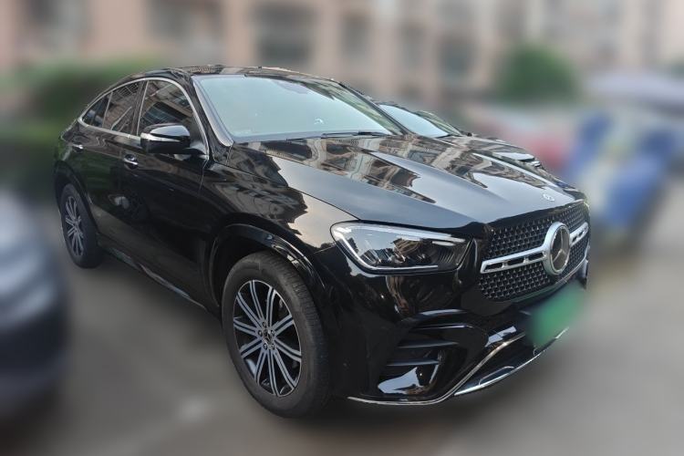 Used Mercedes-Benz GLE Coupe 2024 GLE 350 4MATIC Coupe SUV Fashion Model Front Right 45 Deg