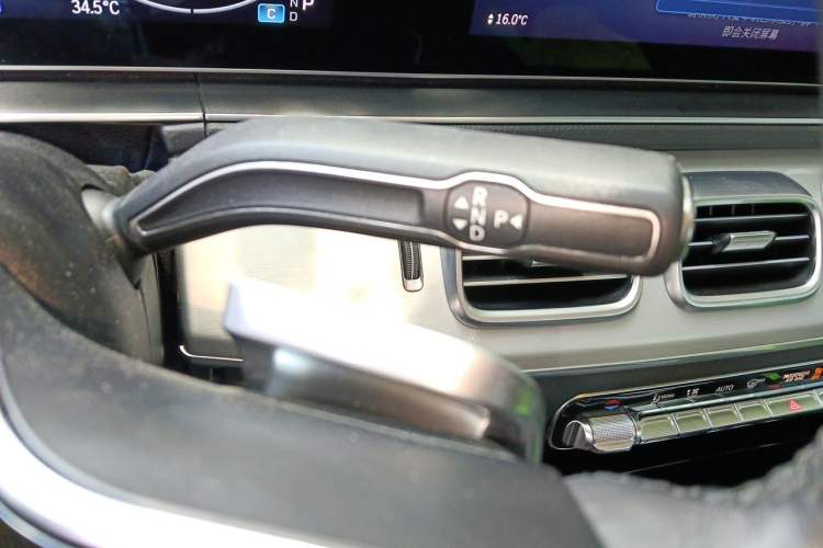 Used Mercedes-Benz GLE Coupe 2024 GLE 350 4MATIC Coupe SUV Fashion Model Gear Lever