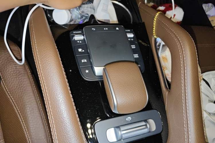 Used Mercedes-Benz GLE Coupe 2024 GLE 450 4MATIC Coupe SUV Luxury Model Gear Lever