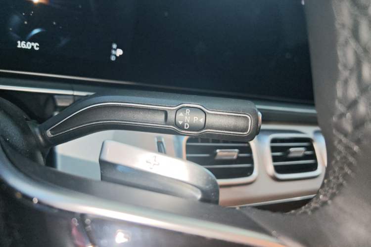 Used Mercedes-Benz GLE Coupe 2024 GLE 350 4MATIC Coupe SUV Luxury Model Gear Lever