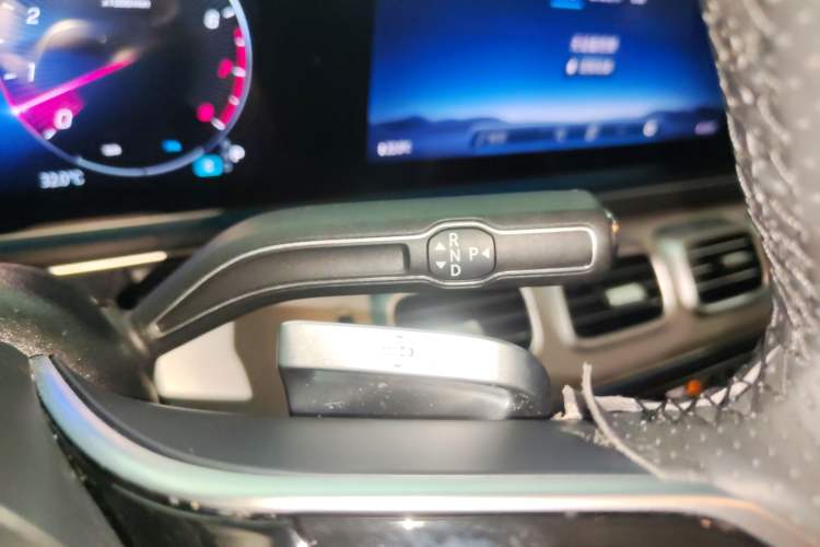 Used Mercedes-Benz GLE Coupe 2024 GLE 450 4MATIC Coupe SUV Fashion Model Gear Lever