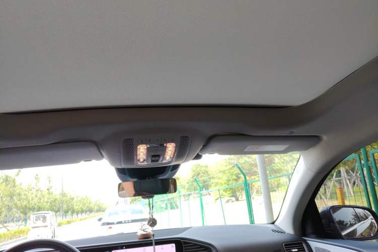 Used Mercedes-Benz GLE Coupe 2024 GLE 350 4MATIC Coupe SUV Fashion Model Headliner