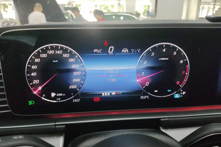 Used Mercedes-Benz GLE Coupe 2024 GLE 350 4MATIC Coupe SUV Luxury Model Instrument Cluster