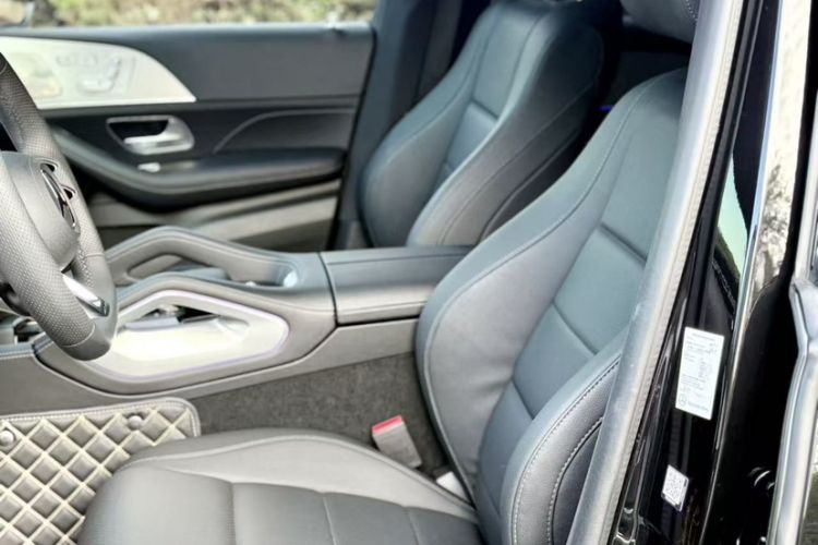 Used Mercedes-Benz GLE Coupe 2024 GLE 450 4MATIC Coupe SUV Fashion Model Interior 13