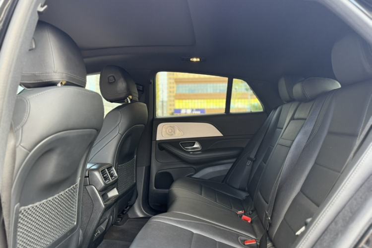 Used Mercedes-Benz GLE Coupe 2024 GLE 450 4MATIC Coupe SUV Fashion Model Interior 4