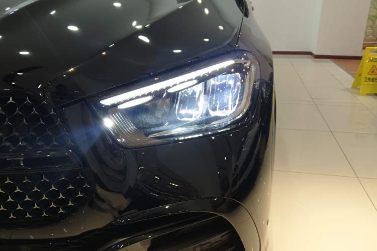 Used Mercedes-Benz GLE Coupe 2024 GLE 350 4MATIC Coupe SUV Luxury Model Left Front Headlight