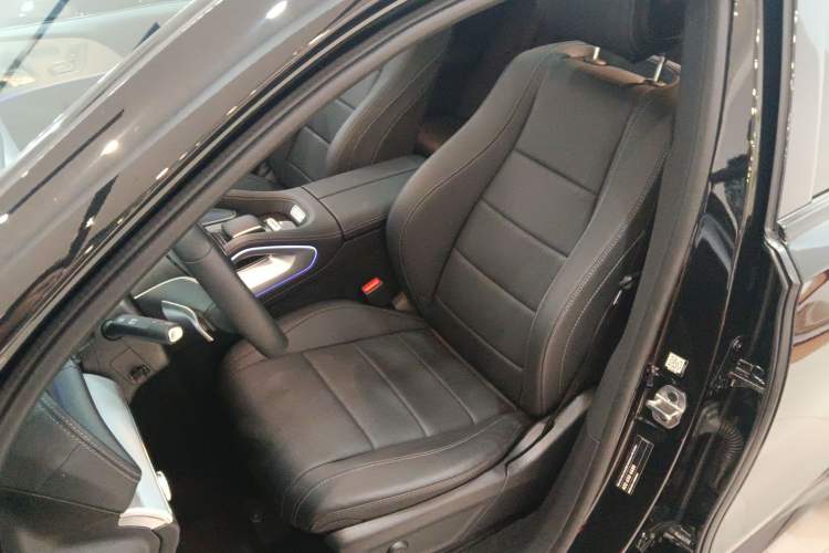 Used Mercedes-Benz GLE Coupe 2024 GLE 350 4MATIC Coupe SUV Luxury Model Left Front Seat