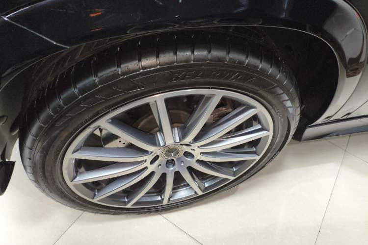 Used Mercedes-Benz GLE Coupe 2024 GLE 450 4MATIC Coupe SUV Luxury Model Left Front Wheel Hub