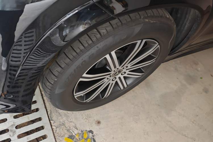 Used Mercedes-Benz GLE Coupe 2024 GLE 350 4MATIC Coupe SUV Luxury Model Left Front Wheel Hub