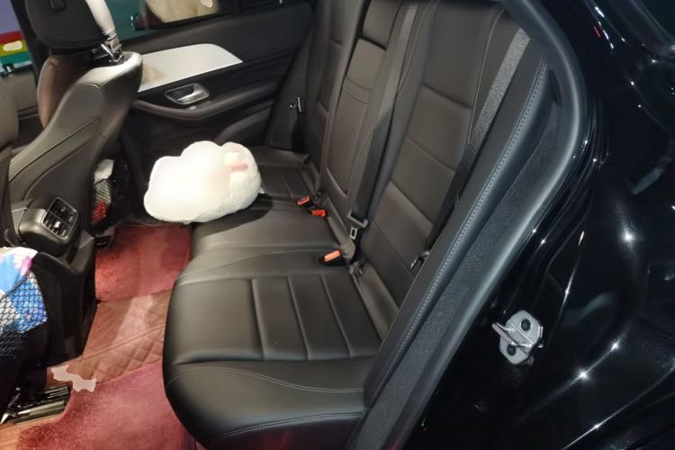 Used Mercedes-Benz GLE Coupe 2024 GLE 350 4MATIC Coupe SUV Fashion Model Left Rear Seat