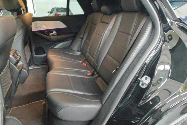 Used Mercedes-Benz GLE Coupe 2024 GLE 450 4MATIC Coupe SUV Fashion Model Left Rear Seat