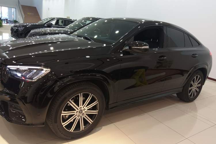 Used Mercedes-Benz GLE Coupe 2024 GLE 350 4MATIC Coupe SUV Luxury Model Left Side
