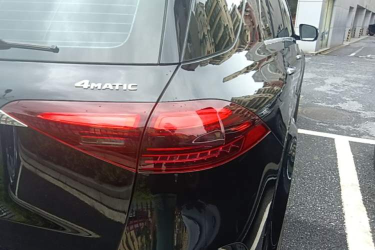 Used Mercedes-Benz GLE Coupe 2024 GLE 450 4MATIC Coupe SUV Luxury Model Right Rear Taillight