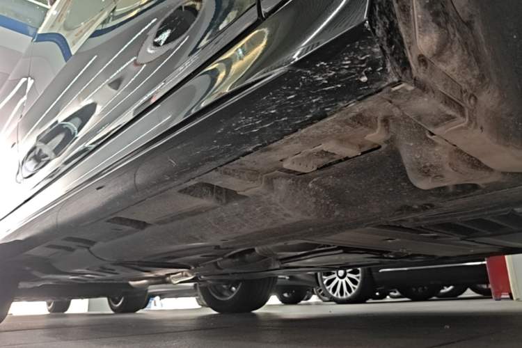 Used Mercedes-Benz GLE Coupe 2024 GLE 350 4MATIC Coupe SUV Luxury Model Right Side Sill