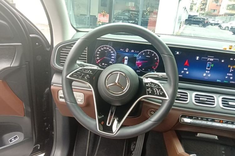 Used Mercedes-Benz GLE Coupe 2024 GLE 450 4MATIC Coupe SUV Luxury Model Steering Wheel