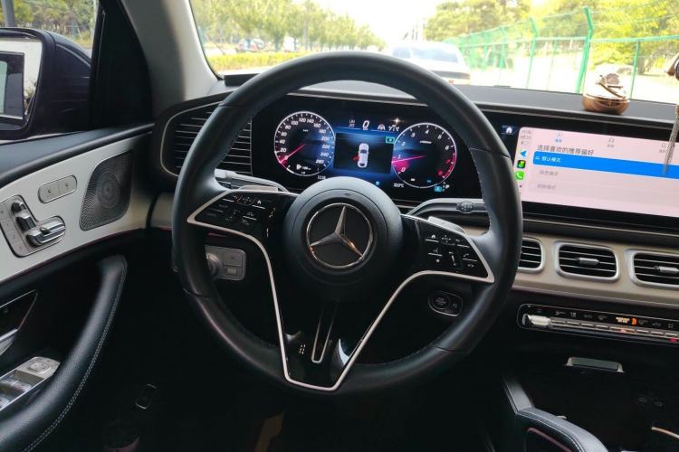 Used Mercedes-Benz GLE Coupe 2024 GLE 350 4MATIC Coupe SUV Fashion Model Steering Wheel