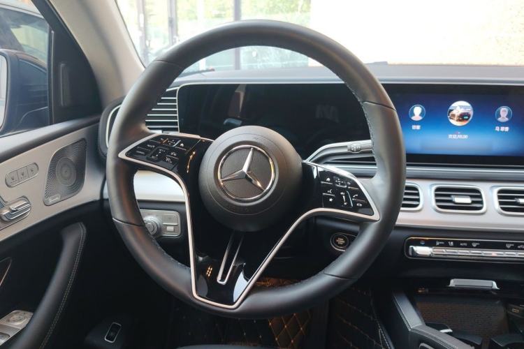 Used Mercedes-Benz GLE Coupe 2024 GLE 350 4MATIC Coupe SUV Luxury Model Steering Wheel