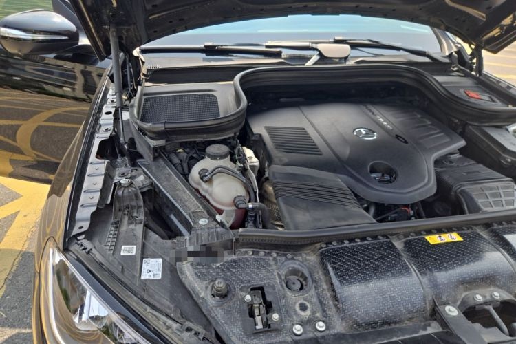 Used Mercedes-Benz GLE Coupe 2025 GLE 450 4MATIC Coupe SUV Fashion Model Engine Bay Right