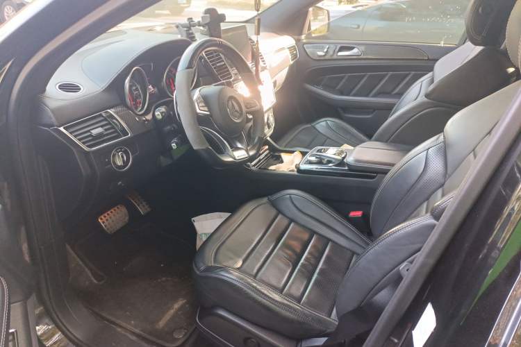 Used Mercedes-Benz GLE Coupe AMG 2015 AMG GLE 63 4MATIC Coupe SUV Driver Seat