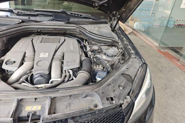 Used Mercedes-Benz GLE Coupe AMG 2015 AMG GLE 63 4MATIC Coupe SUV Engine Bay Left