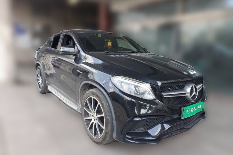 Used Mercedes-Benz GLE Coupe AMG 2015 AMG GLE 63 4MATIC Coupe SUV Front Right 45 Deg