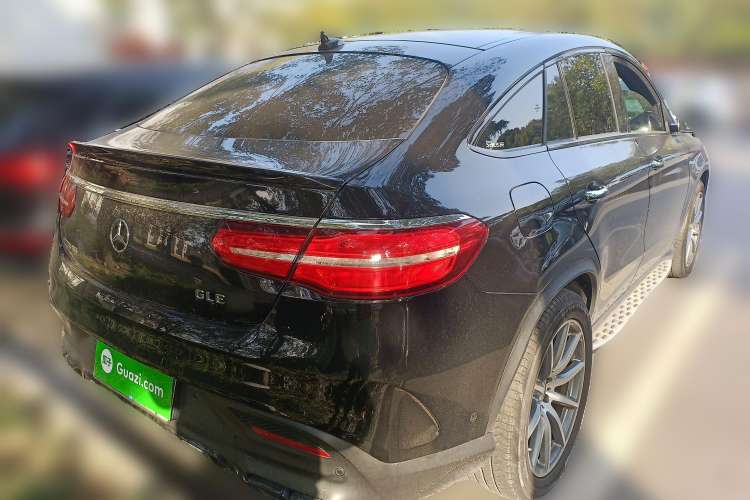 Used Mercedes-Benz GLE Coupe AMG 2015 AMG GLE 63 4MATIC Coupe SUV Rear Right 45 Deg