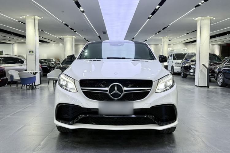 Used Mercedes-Benz GLE Coupe AMG 2015 AMG GLE 63 4MATIC Coupe SUV Exterior 1