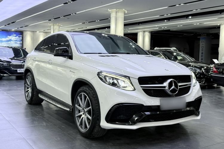 Used Mercedes-Benz GLE Coupe AMG 2015 AMG GLE 63 4MATIC Coupe SUV Exterior 2
