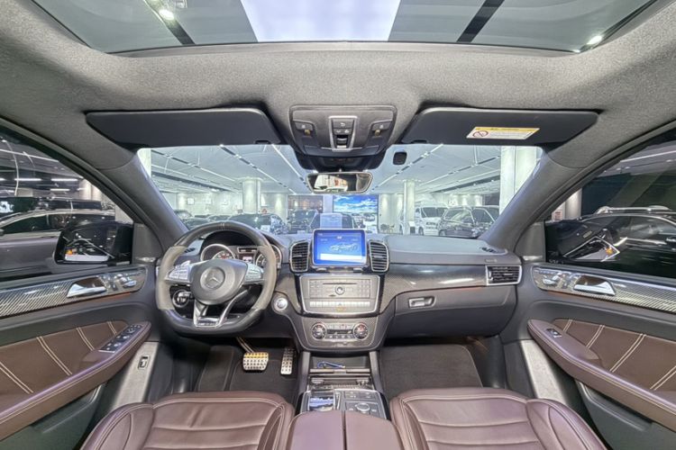 Used Mercedes-Benz GLE Coupe AMG 2015 AMG GLE 63 4MATIC Coupe SUV Interior 1