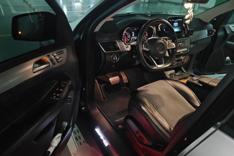 Used Mercedes-Benz GLE Coupe AMG 2017 AMG GLE 43 4MATIC Coupe SUV Driver Seat