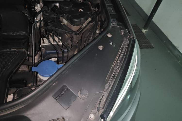 Used Mercedes-Benz GLE Coupe AMG 2017 AMG GLE 43 4MATIC Coupe SUV Engine Bay Left