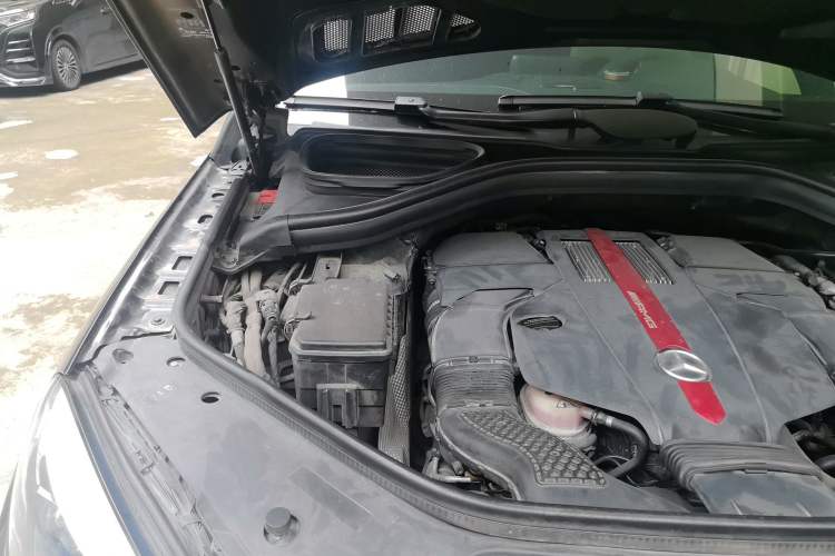 Used Mercedes-Benz GLE Coupe AMG 2017 AMG GLE 43 4MATIC Coupe SUV Engine Bay Right