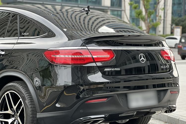 Used Mercedes-Benz GLE Coupe AMG 2017 AMG GLE 43 4MATIC Coupe SUV Exterior 13