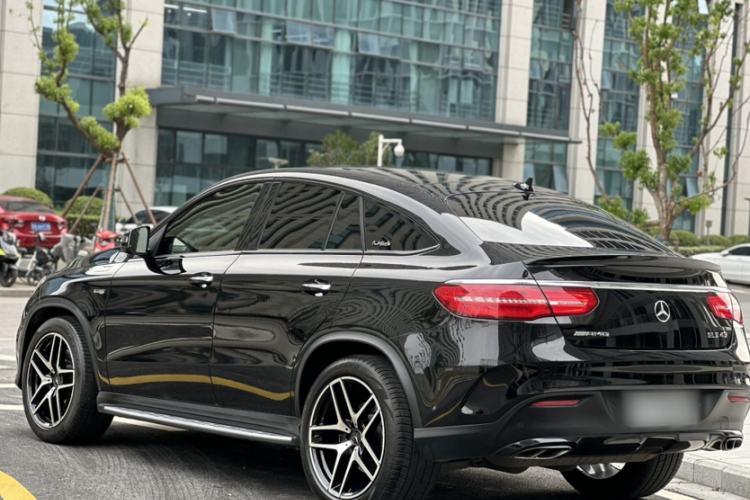Used Mercedes-Benz GLE Coupe AMG 2017 AMG GLE 43 4MATIC Coupe SUV Exterior 4
