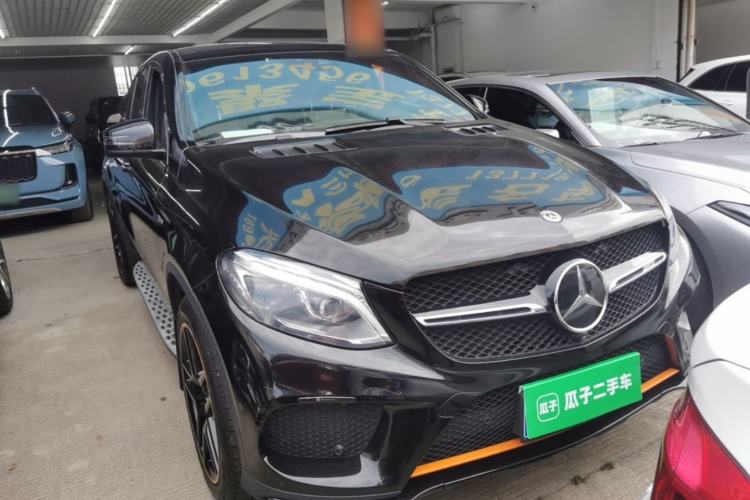 Used Mercedes-Benz GLE Coupe AMG 2017 AMG GLE 43 4MATIC Coupe SUV Front Right 45 Deg