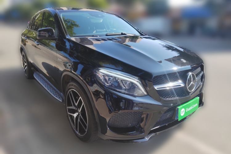 Used Mercedes-Benz GLE Coupe AMG 2017 AMG GLE 43 4MATIC Coupe SUV Front Right 45 Deg