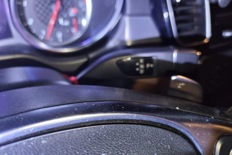 Used Mercedes-Benz GLE Coupe AMG 2017 AMG GLE 43 4MATIC Coupe SUV Gear Lever