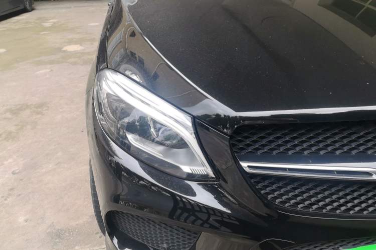 Used Mercedes-Benz GLE Coupe AMG 2017 AMG GLE 43 4MATIC Coupe SUV Right Front Headlight