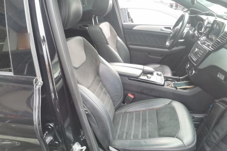 Used Mercedes-Benz GLE Coupe AMG 2017 AMG GLE 43 4MATIC Coupe SUV Right Front Seat