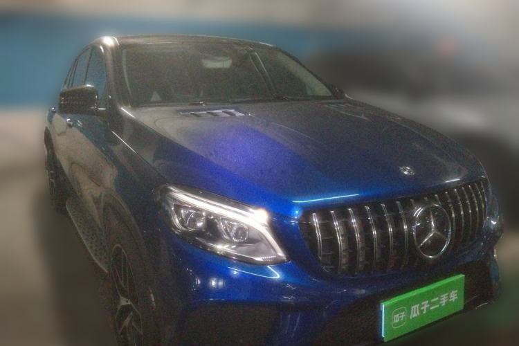 Used Mercedes-Benz GLE Coupe AMG 2017 AMG GLE 43 4MATIC Coupe SUV Front Right 45 Deg