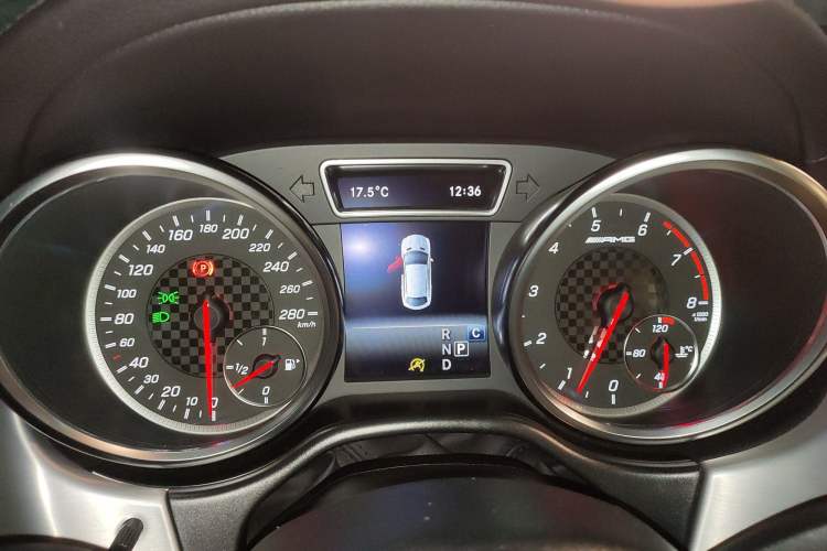 Used Mercedes-Benz GLE Coupe AMG 2017 AMG GLE 43 4MATIC Coupe SUV Instrument Cluster