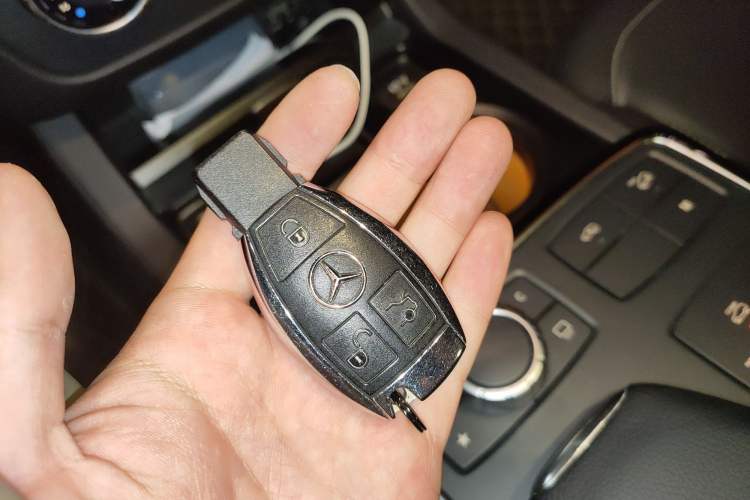 Used Mercedes-Benz GLE Coupe AMG 2017 AMG GLE 43 4MATIC Coupe SUV Vehicle Key