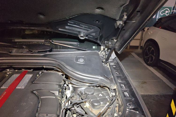 Used Mercedes-Benz GLE Coupe AMG 2017 AMG GLE 43 4MATIC Coupe SUV Engine Bay Left