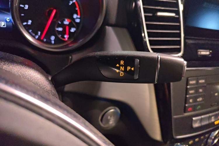 Used Mercedes-Benz GLE Coupe AMG 2017 AMG GLE 43 4MATIC Coupe SUV Gear Lever