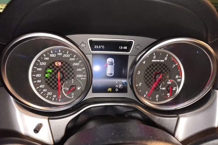 Used Mercedes-Benz GLE Coupe AMG 2017 AMG GLE 43 4MATIC Coupe SUV Instrument Cluster