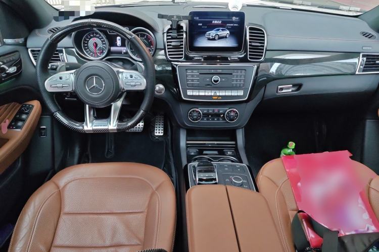 Used Mercedes-Benz GLE Coupe AMG  Center Console